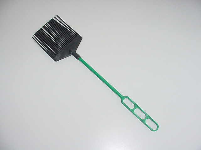 [img width=640 height=480]http://www.vliegenmeppers.nl/Vliegenmepper.JPG[/img]